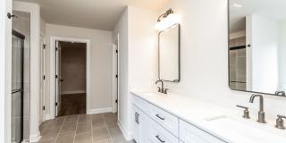 Beautiful 4BR 2.5BA Home w/ Full Appliance Kitchen • Garage Parking • Gallery 10