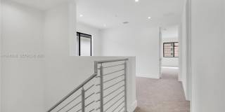 8037 NW 42nd St Gallery 16