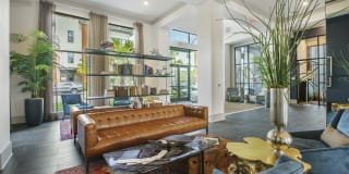 Mirrorton Apartments Gallery 10