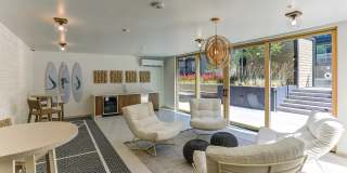 The Citizen Gallery 11