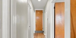 100 S Custer Avenue Gallery 16