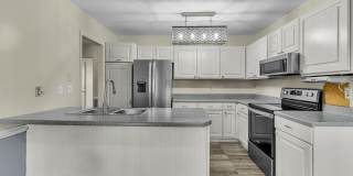 Convenient Summerville Living Convenient Summerville Living Gallery 1