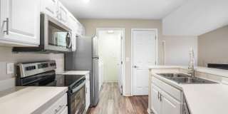 5027 Stratford Pine Lane Gallery 4