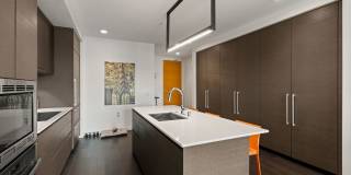 Pike Motorworks Apartments Gallery 63