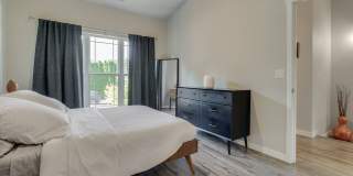 Spacious Happy Valley Townhome Featuring Three Bedrooms, Two Balconies & Attached Garage Spacious Happy Valley Townhome Featuring Three Bedrooms, Two Balconies & Attached Garage Gallery 12