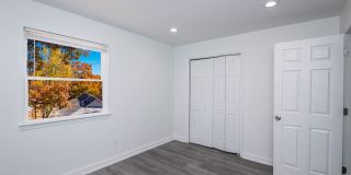 201 N Pierce St Gallery 6