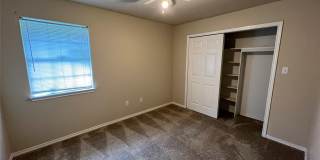 1811 Park Place Gallery 6