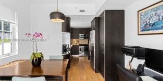 19216 Fisher Island Dr Gallery 17