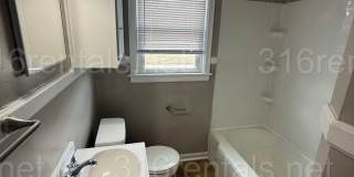 $525 - 1 bedroom / 1 bathroom - duplex Gallery 8