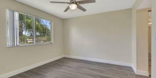 600 N Crestwood Ct N Gallery 16
