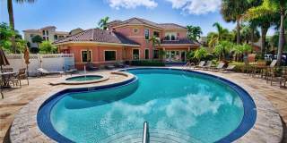 600 Uno Lago Dr Gallery 1