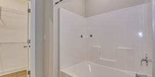 2 Bed/ 2 Bath Townhome - 7 Minutes from Fort Gordon! Gallery 37