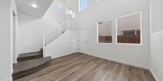 Beautiful Providence 3 Bedroom + Loft Home Gallery 4