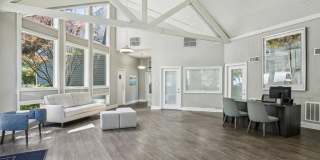 Elliot Roswell Gallery 33