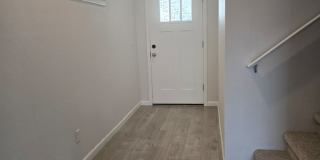 Spacious 4BR House in Cornelius Gallery 9