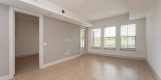 The Louise - Apartments & Townhomes Gallery 12