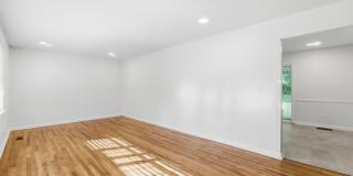 945 Brynwood Terrace 945 Brynwood Terrace Gallery 12