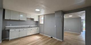 606-608 W North stUnit 606 Gallery 1