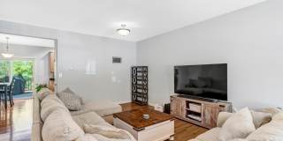 8628 ELLESMERE Way Gallery 14
