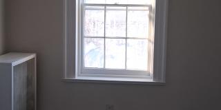 204 Main St Gallery 6