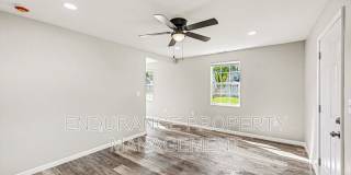 4629 Queens Avenue Gallery 9
