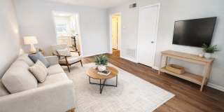 Bloom at Lilburn Gallery 1