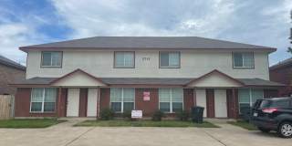 2712 Vernice Loop unit: B Gallery 1