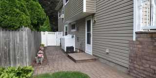 50 Locust Drive Gallery 1