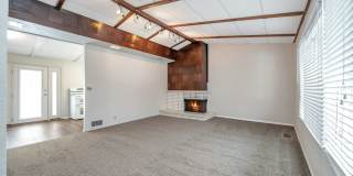 Beautiful Newly Renovated 3 Bed - 1 Bath Pet Friendly Home in Bountiful! Available NOW! Gallery 16