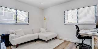 944 15th Place Gallery 7