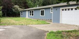 330 Southwest Newton Drive Gallery 1