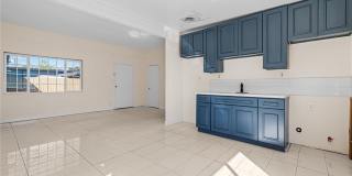 2204 S 15th Street Gallery 9