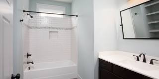Downtown Durham Oasis! - Three Bedroom Home With Truly Unique Entire Top Floor Primary Suite Gallery 9