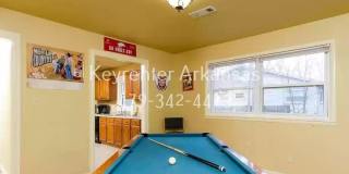 Beautiful Home Near the University! Gallery 10