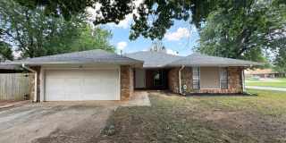 200 Lochwood Cir 200 Lochwood Cir Gallery 1