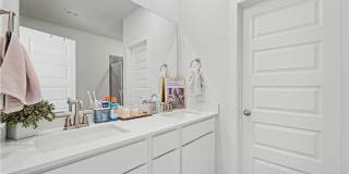 4885 W Triangle Street Gallery 14