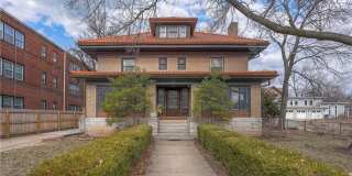 Historic Mid-Town Home with Room to Roam! Gallery 1