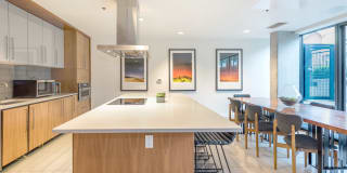 Rooster Gallery 24