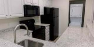 4418 Gold Flower Loop - 2G2 Gallery 1