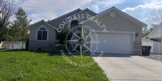 372 Angus Cove Gallery 1