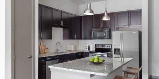 Crest at Park Central Apartments Gallery 4