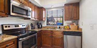 5322 BRADBURY COURT Gallery 6