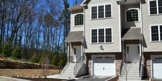 18 Oak Branch Drive Gallery 1