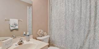 Spacious 3-Bedroom with 3 Full Baths in Royal Palm Beach! Gallery 41