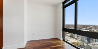 175 Huguenot Street Gallery 4