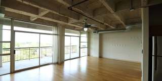 230 West Alabama Apartments Gallery 14