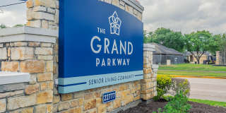 Grand Parkways - Senior Housing Gallery 59