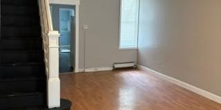 1919 E MONMOUTH Street Gallery 2