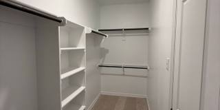 Luxurious and Spacious 4 Bedroom Home in Mustang School District Gallery 12