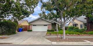 Charming 3-Bedroom Home in Lake Park Neighborhood with Fenced Yard & Landscaping Included Gallery 1